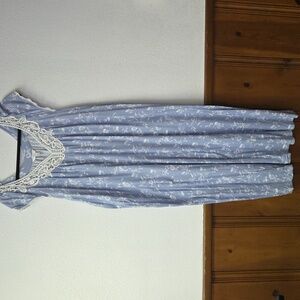 Charter Club Light Blue Lace Trim Size L Nightgown